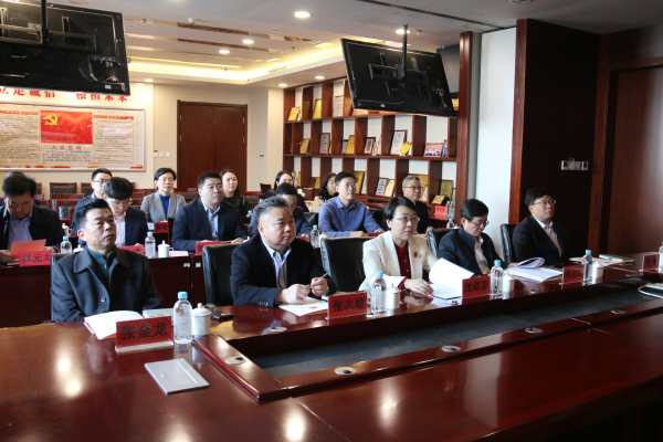 福建省莆田市在京政协委员集中收听收看全国政协十四届一次会议开幕会