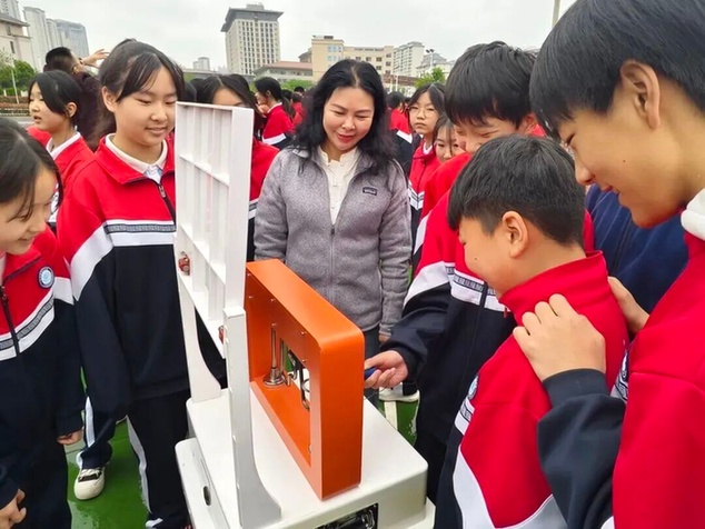 江西省政协深化开展委员履职服务为民行动——委员沉下去 服务实起来
